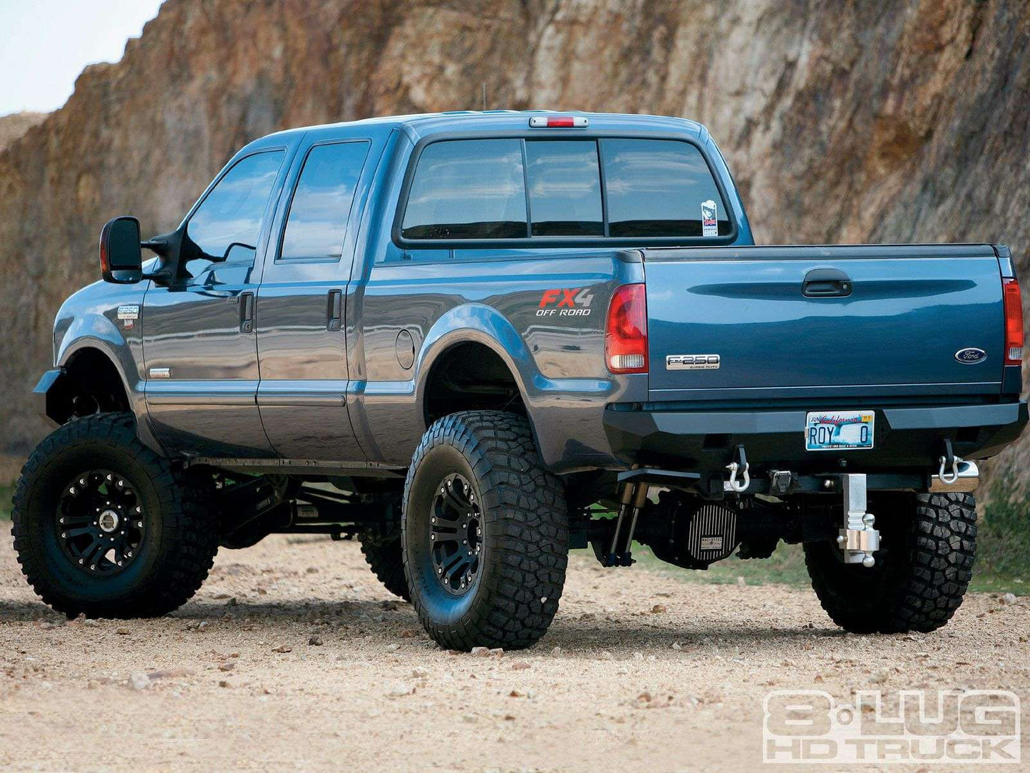 Stealth Rear Winch Bumper - Texture Black 1999-2007 Ford F-250 F-350 F-450