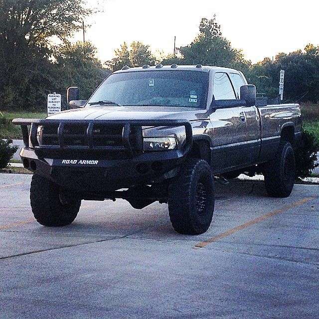Stealth Front Winch Bumper Titan II Guard | Round Holes - Texture Black 1994-1996 RAM 1500 2500 3500