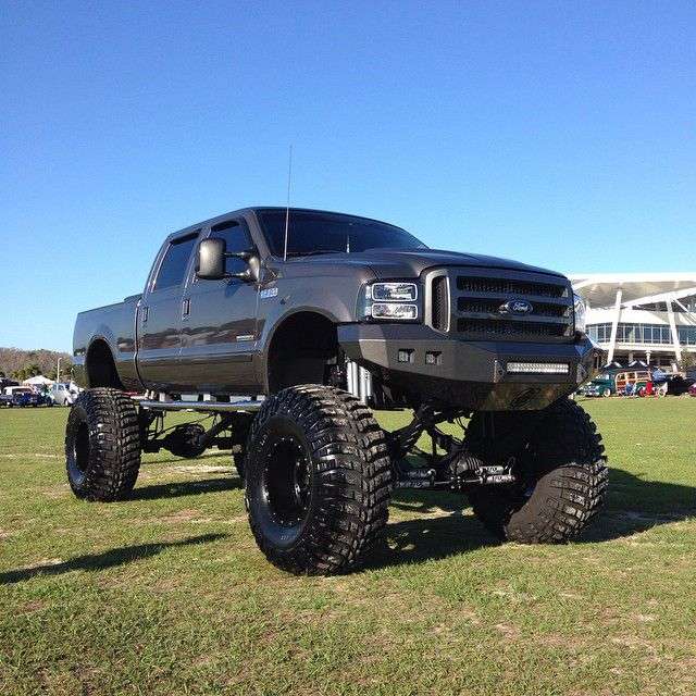 Stealth Front Non-Winch Bumper - Texture Black 2005-2007 Ford F-250 F-350 Excursion