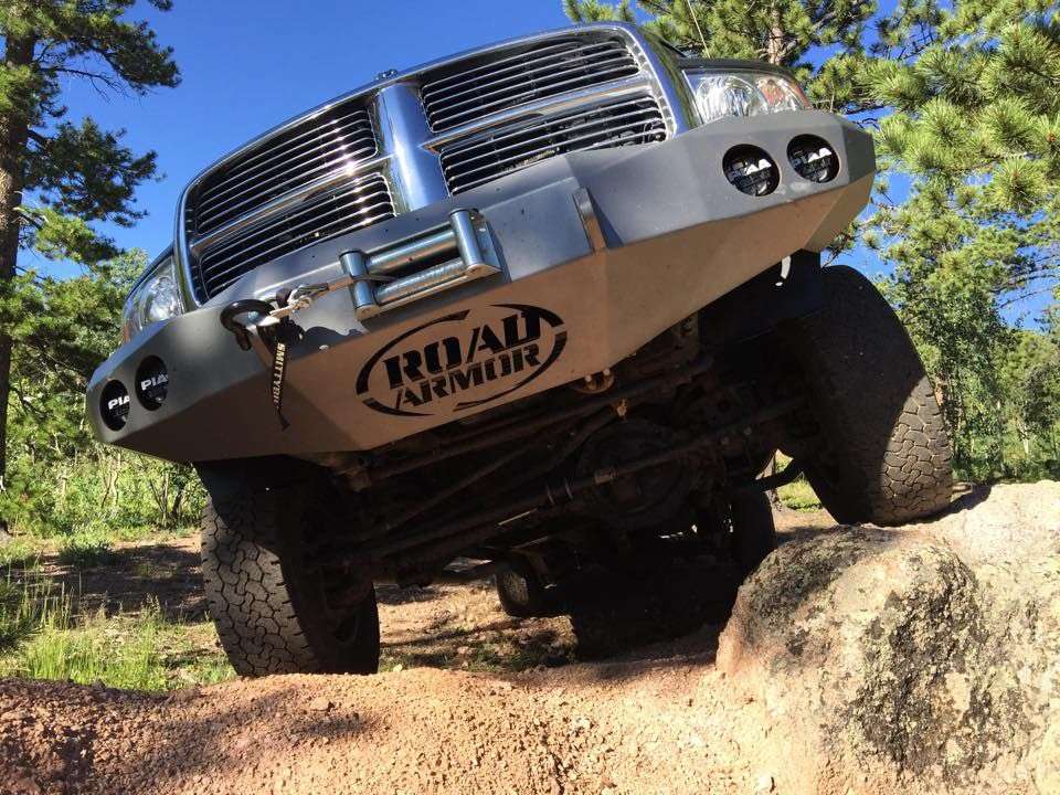 Stealth Front Winch Bumper | Round Holes - Texture Black 2002-2005 RAM 1500
