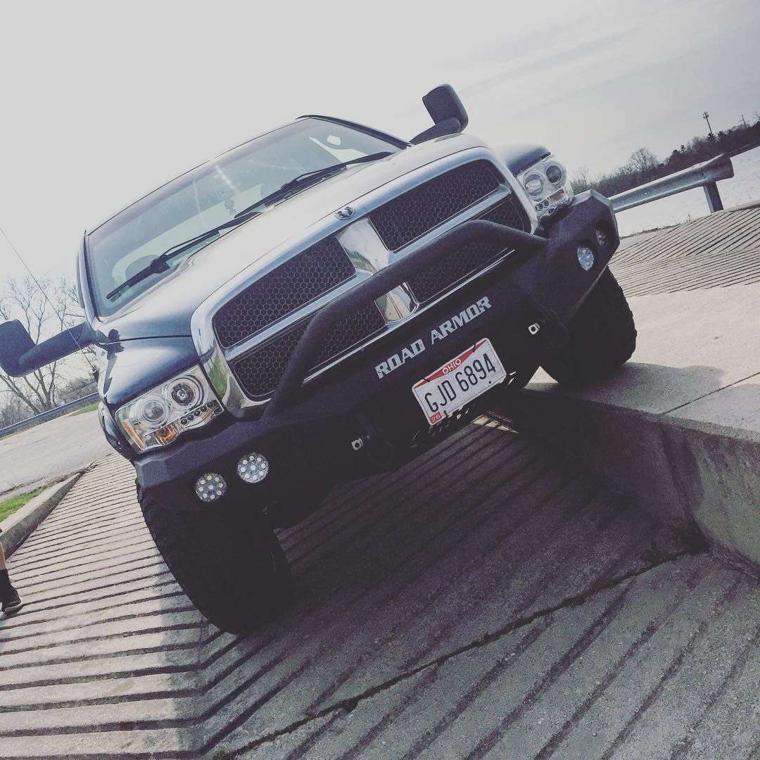 Stealth Front Winch Bumper Pre-Runner Guard | Round Holes - Texture Black 2002-2005 RAM 1500
