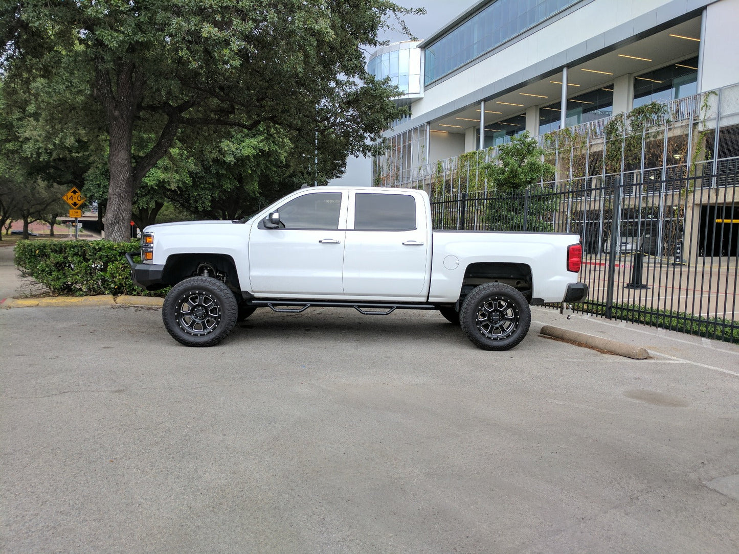 Stealth Front Non-Winch Bumper Pre-Runner Guard - Texture Black 2014-2015 Chevrolet 1500