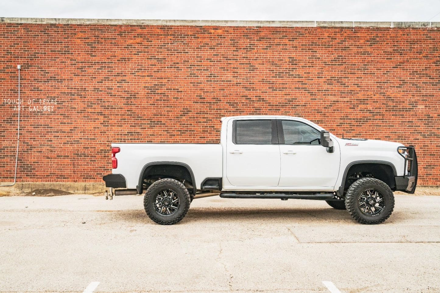 Vaquero Front Non-Winch Bumper Full Guard - Texture Black 2020-2023 Chevrolet 2500 3500