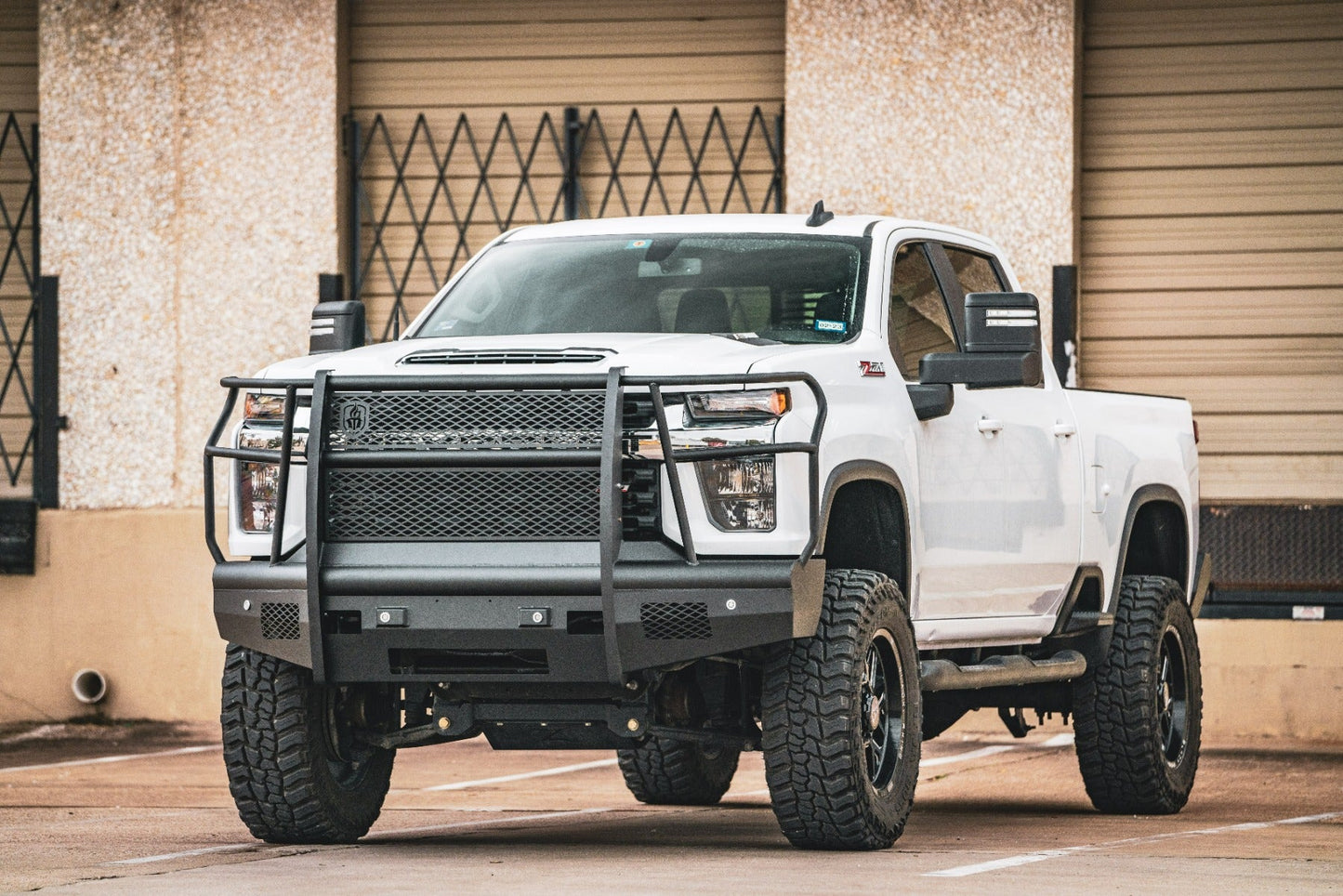Vaquero Front Non-Winch Bumper Full Guard - Texture Black 2020-2023 Chevrolet 2500 3500