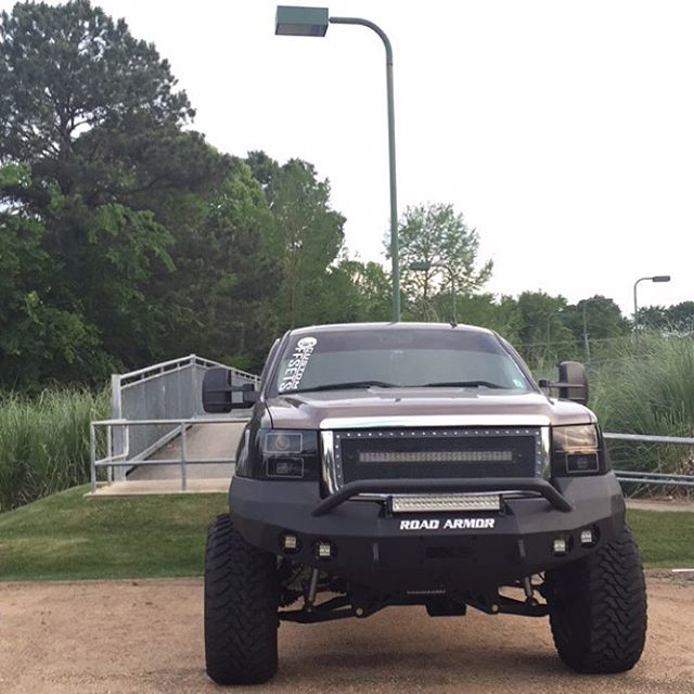 Stealth Front Winch Bumper Pre-Runner Guard | Round Holes - Texture Black 2008-2013 GMC 1500