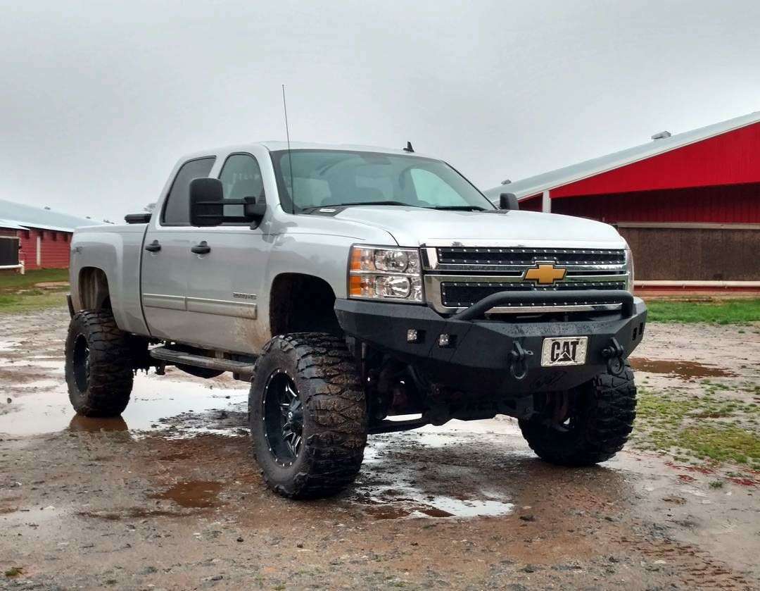 Stealth Front Winch Bumper Pre-Runner Guard | Round Holes - Texture Black 2011-2014 Chevrolet 2500 3500