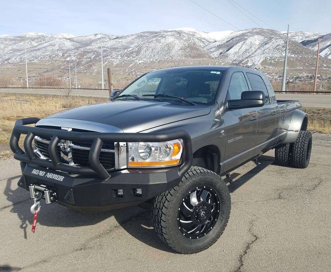 Stealth Front Winch Bumper Titan II Guard - Texture Black 2006-2009 RAM 2500 3500