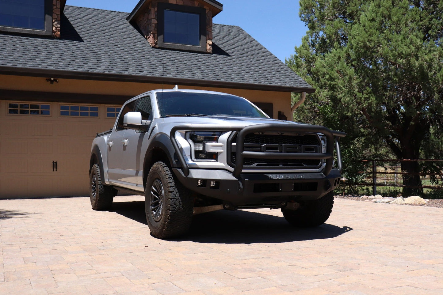 Stealth Front Non-Winch Bumper Lonestar Guard - Texture Black 2017-2020 Ford Raptor