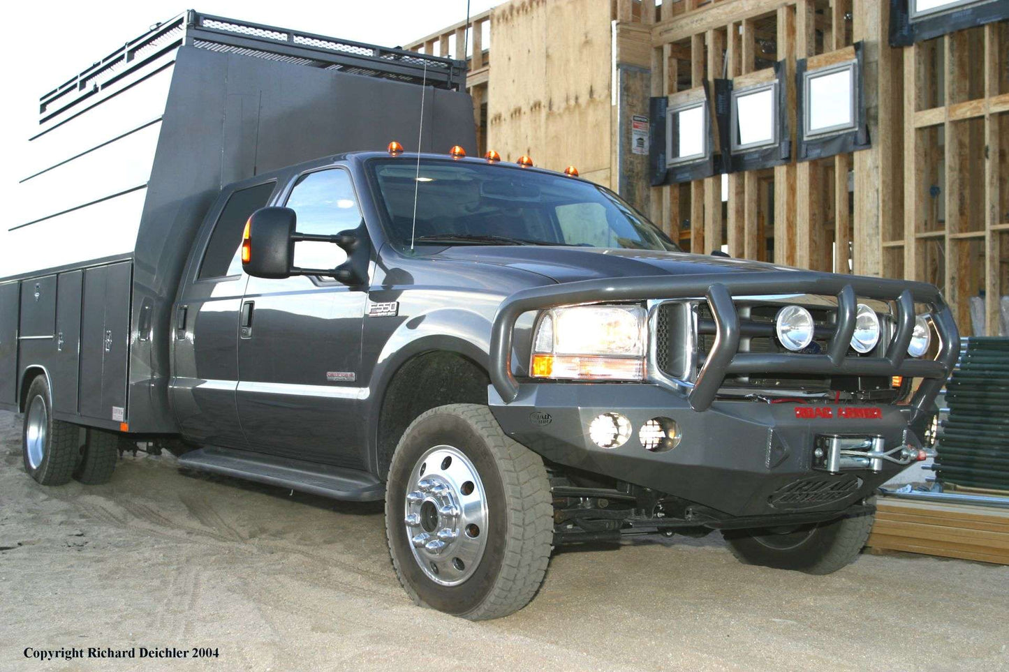 Stealth Front Winch Bumper Titan II Guard | Round Holes - Texture Black 2005-2007 Ford F-250 F-350 Excursion