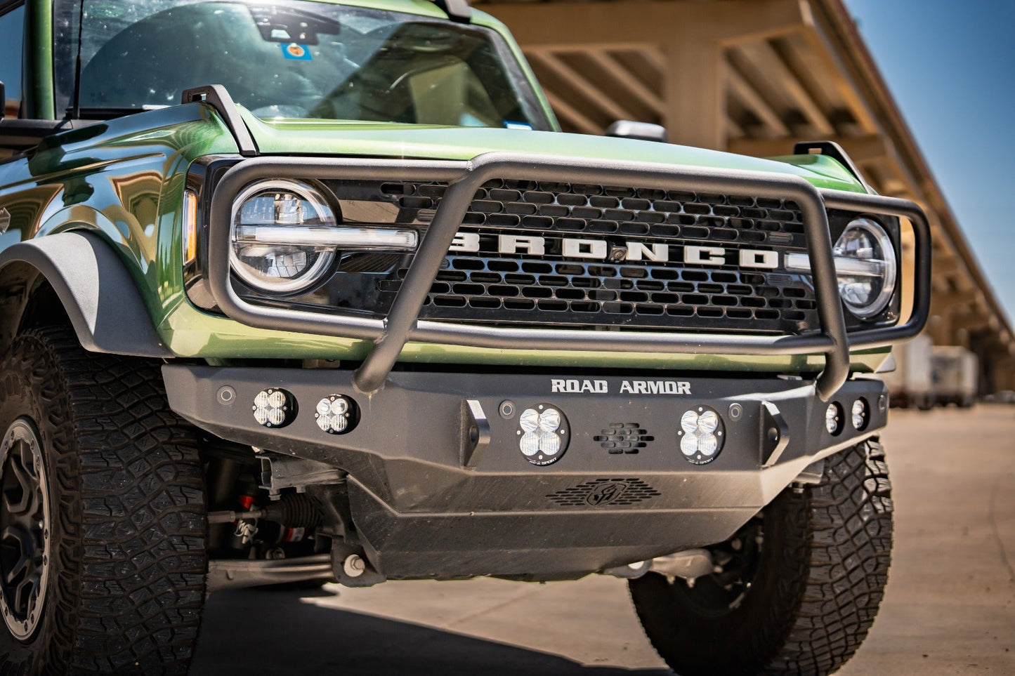 Stealth Front Mid Width Non-Winch Bumper Lonestar Guard - Texture Black 2021-2024 Ford Bronco