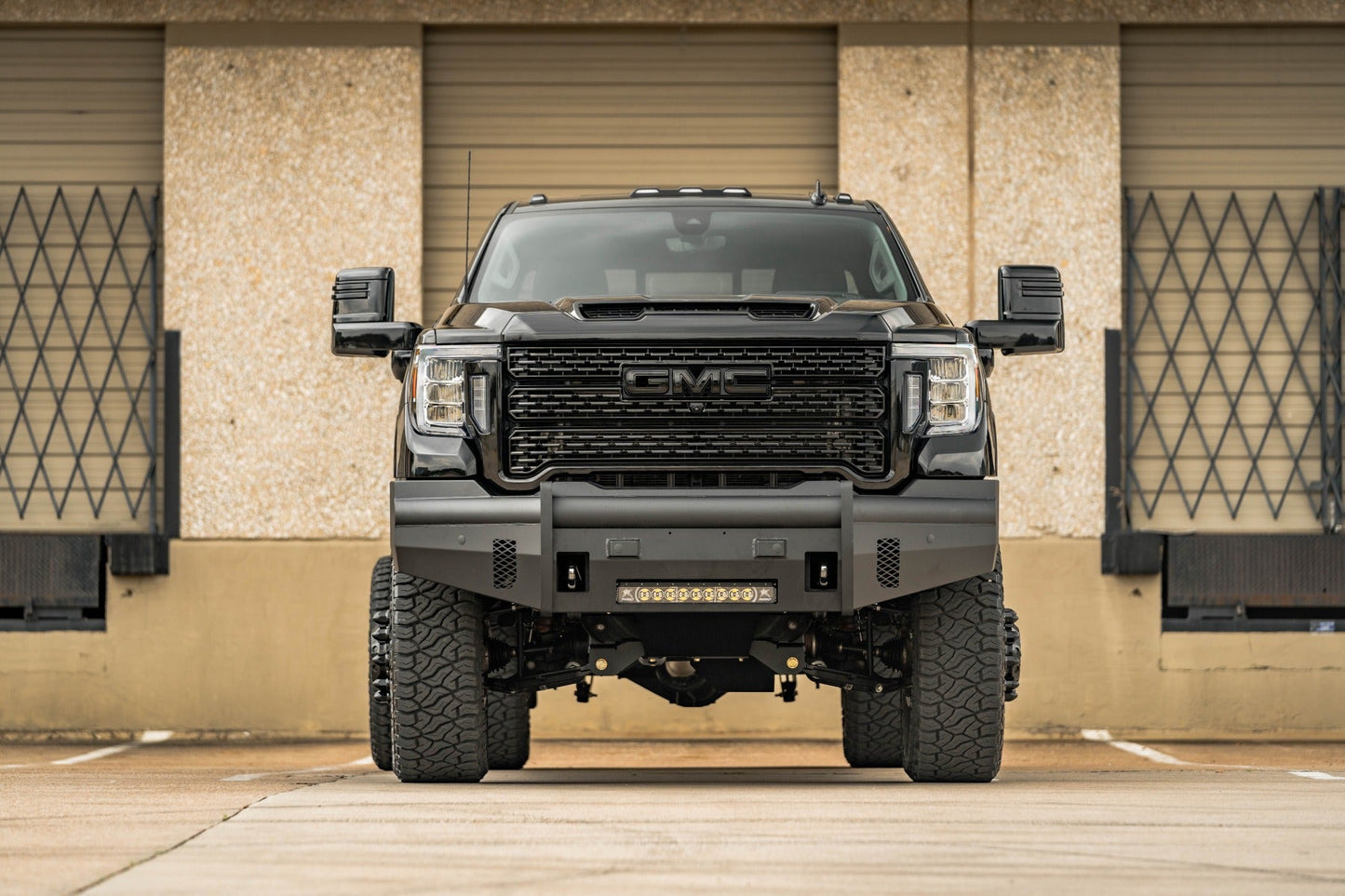 Vaquero Front Non-Winch Bumper - Texture Black 2020-2023 GMC 2500 3500