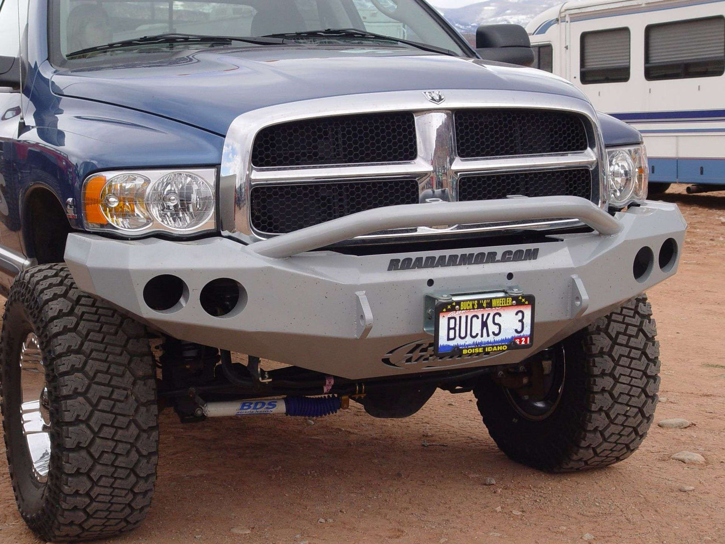 Stealth Front Winch Bumper Pre-Runner Guard | Round Holes - Texture Black 2002-2005 RAM 1500