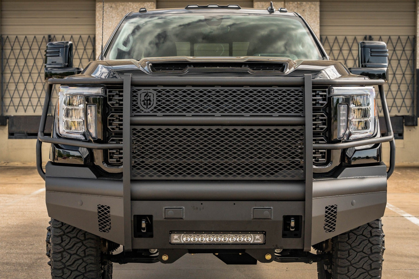 Vaquero Front Non-Winch Bumper Full Guard - Texture Black 2020-2023 GMC 2500 3500