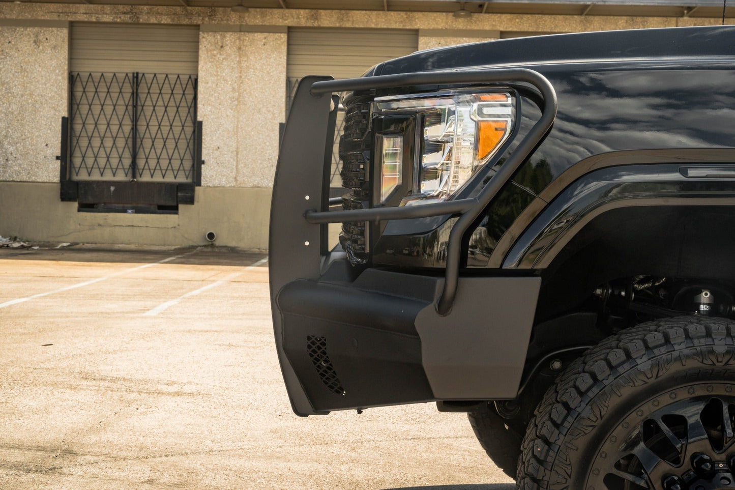 Vaquero Front Non-Winch Bumper Full Guard - Texture Black 2020-2023 GMC 2500 3500