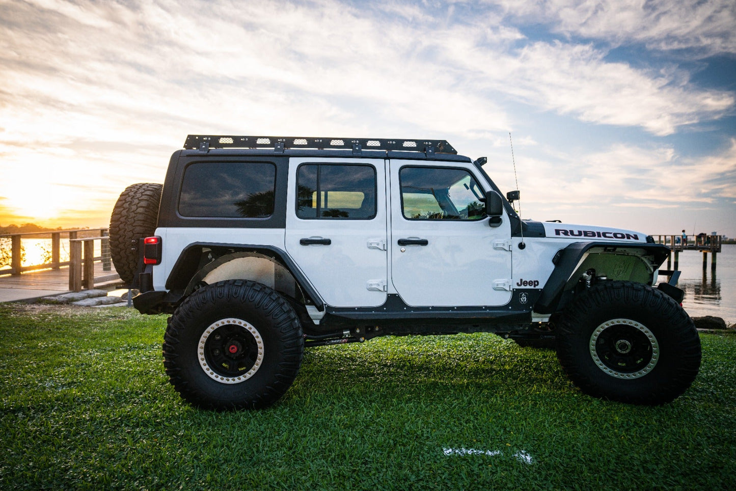 Treck Roof Rack System | Modular | 4 Door - Texture Black 2018-2025 Jeep JLU