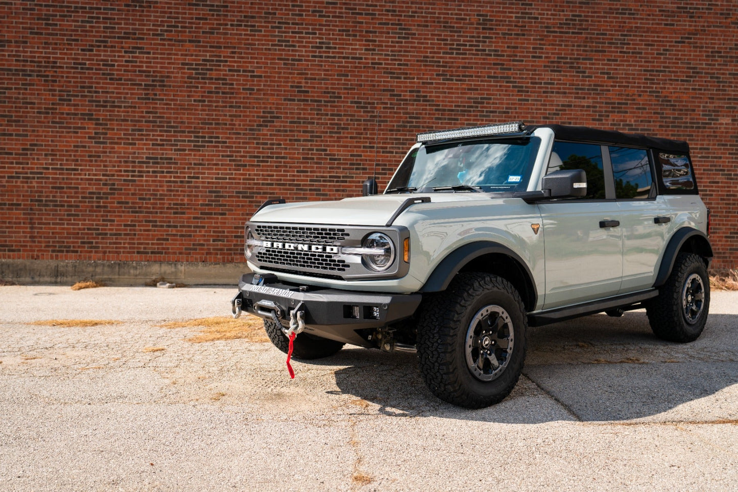 Stealth Front Mid Width Winch Bumper - Texture Black 2021-2024 Ford Bronco