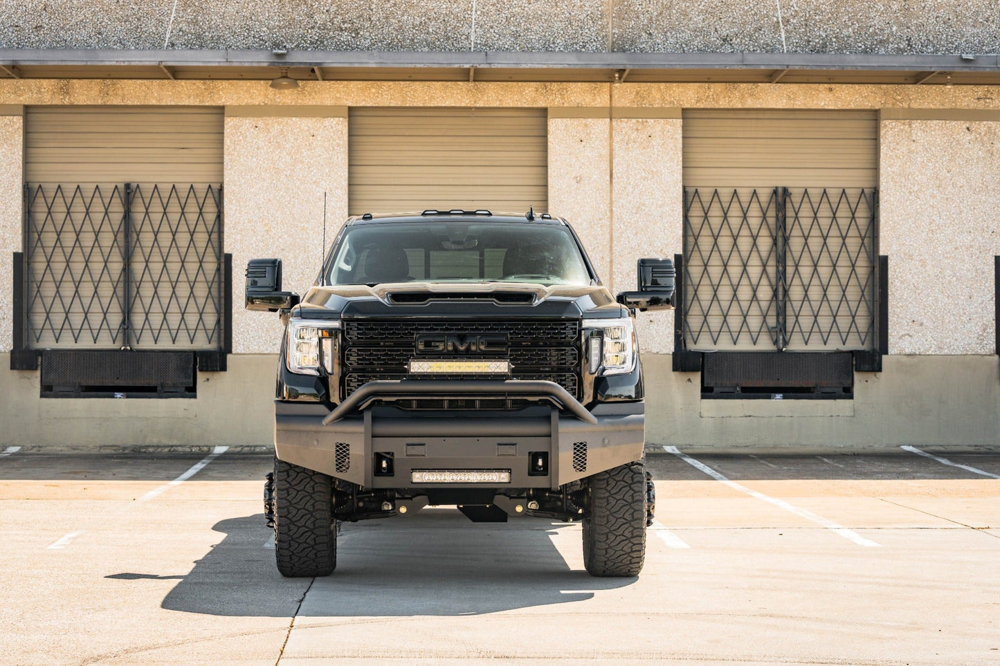 Vaquero Front Non-Winch Bumper Pre-Runner Guard - Texture Black 2020-2023 GMC 2500 3500