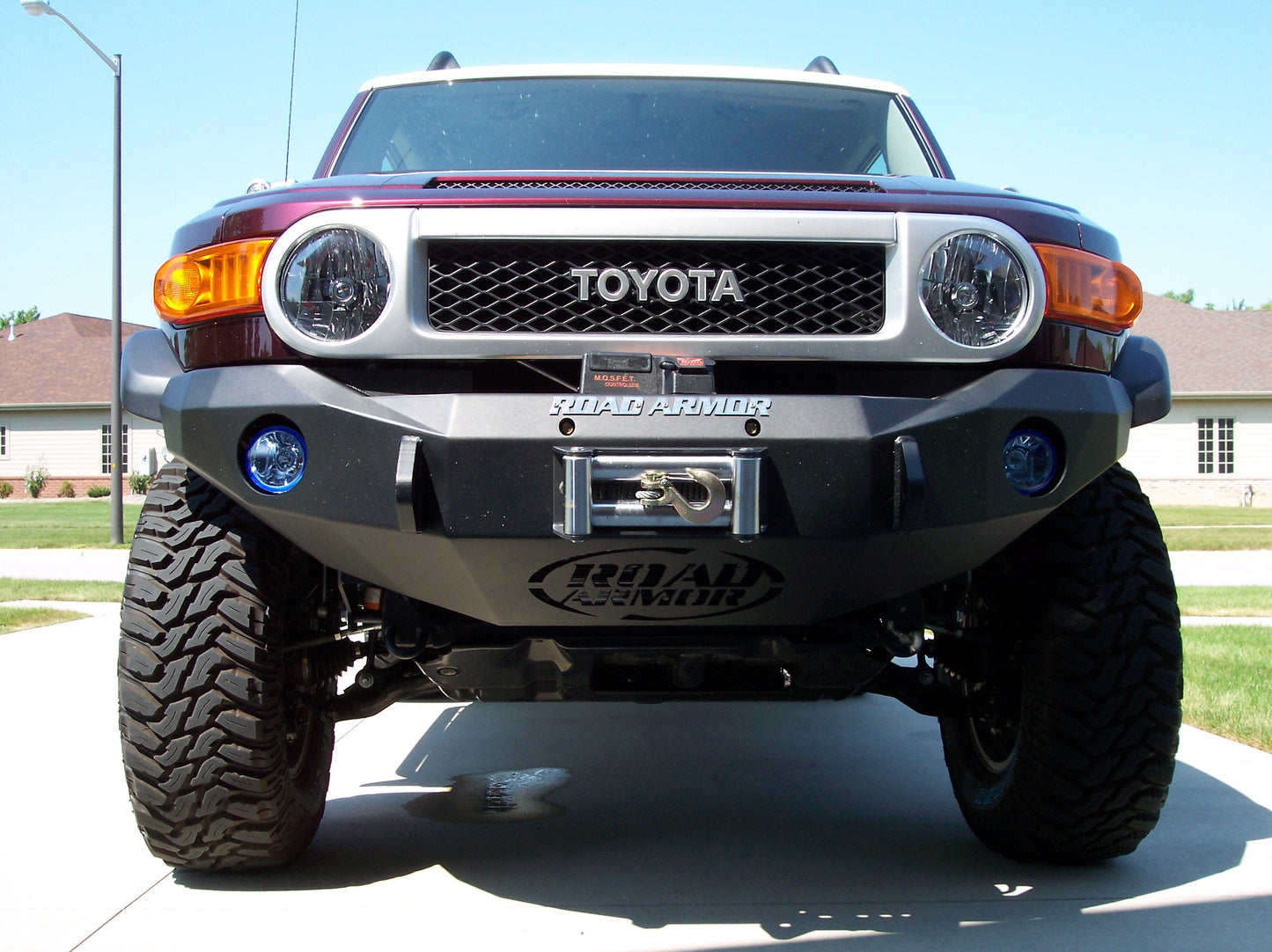 Stealth Front Winch Bumper | Round Holes - Texture Black 2006-2014 Toyota FJ Cruiser