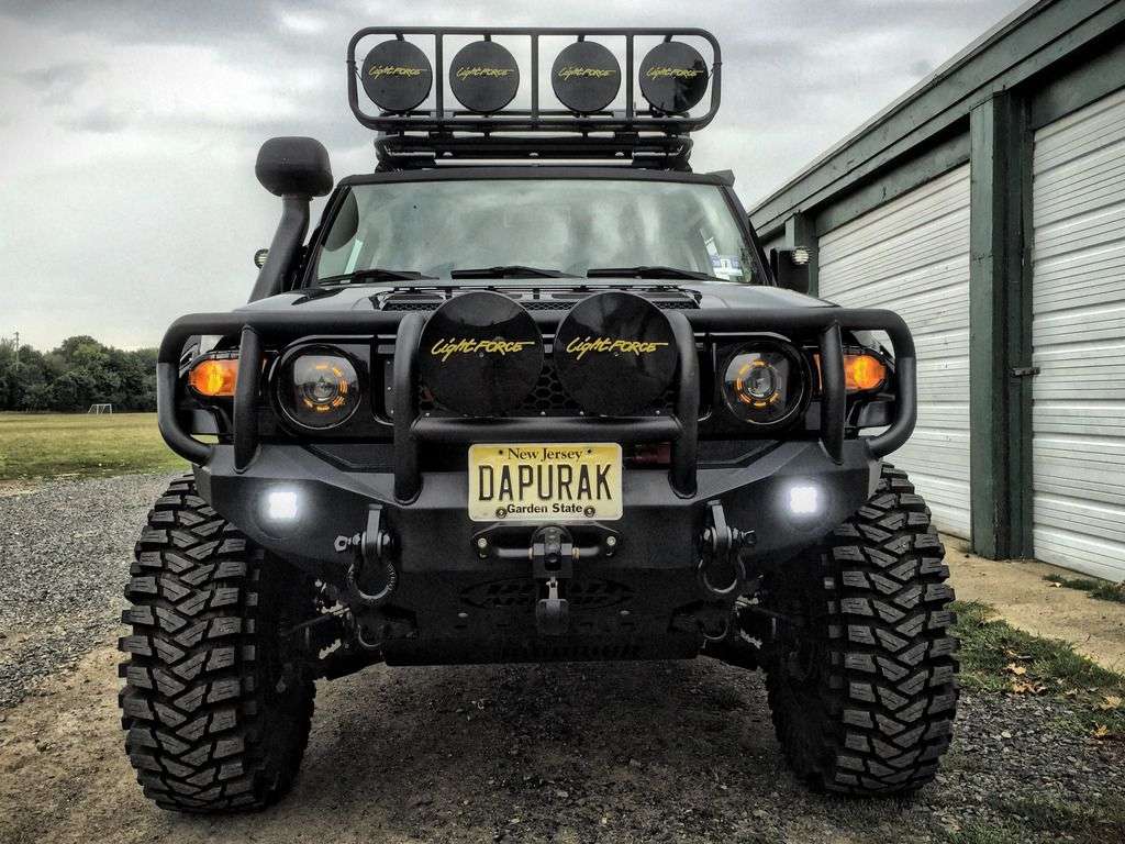 Stealth Front Winch Bumper Titan II Guard | Round Holes - Texture Black 2006-2014 Toyota FJ Cruiser
