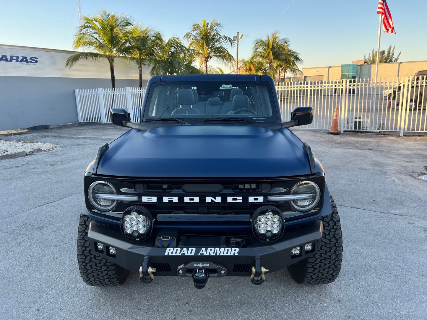 Stealth Front Mid Width Winch Bumper - Texture Black 2021-2024 Ford Bronco