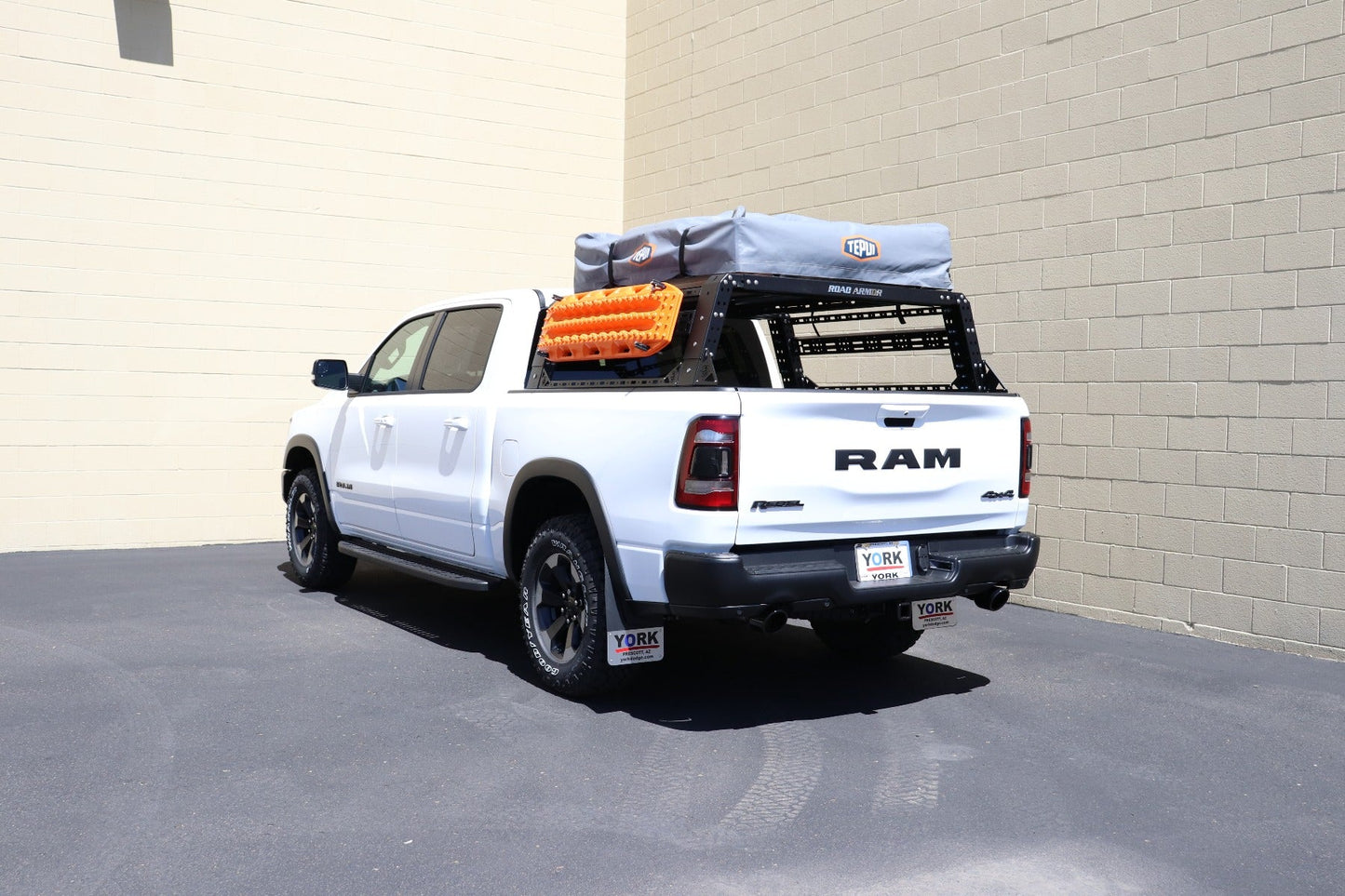 TRECK - OVERLAND PKG. 5 1/2 to 6Ft. Full-Size Truck Beds, Adjustable Bed Rack System (505BRS-BRKTKIT Included) REAR STRAP, UPPER & LOWER RAILS INCLUDED - Texture Black 2009-2020 RAM