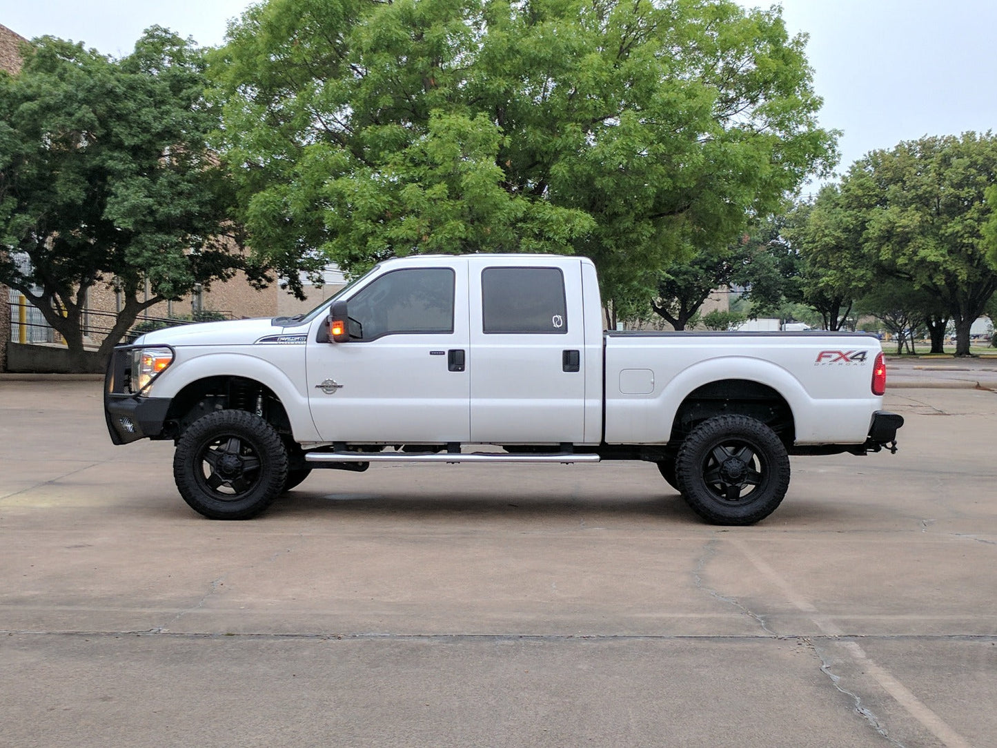 Vaquero Front Non-Winch Bumper Full Guard - Texture Black 2011-2016 Ford F-250 F-350 F-450 F-550