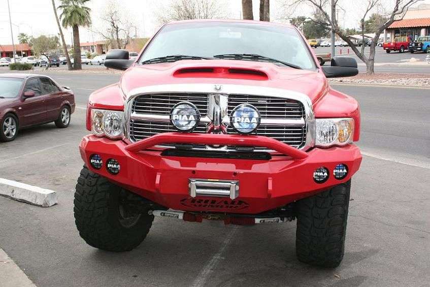 Stealth Front Winch Bumper Pre-Runner Guard | Round Holes - Texture Black 2003-2005 RAM 2500 3500