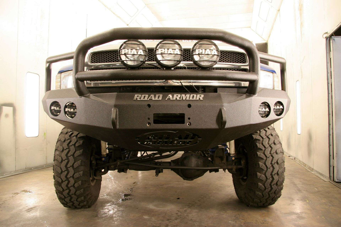 Stealth Front Winch Bumper Lonestar Guard | Round Holes - Texture Black 1997-2002 RAM 2500 3500