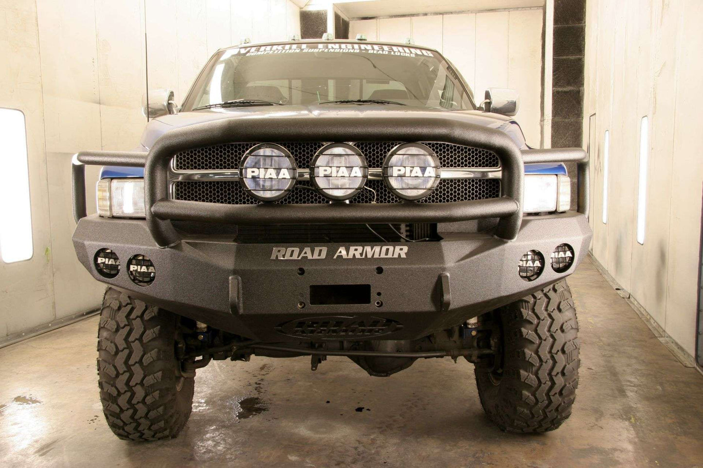 Stealth Front Winch Bumper Lonestar Guard | Round Holes - Texture Black 1997-2002 RAM 2500 3500