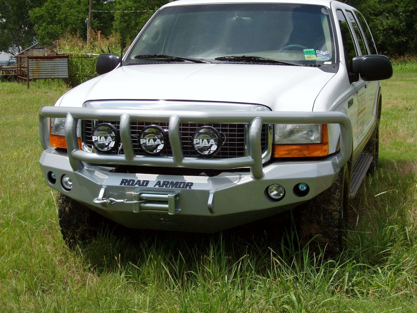 Stealth Front Winch Bumper Titan II Guard | Round Holes - Texture Black 2005-2007 Ford F-250 F-350 Excursion