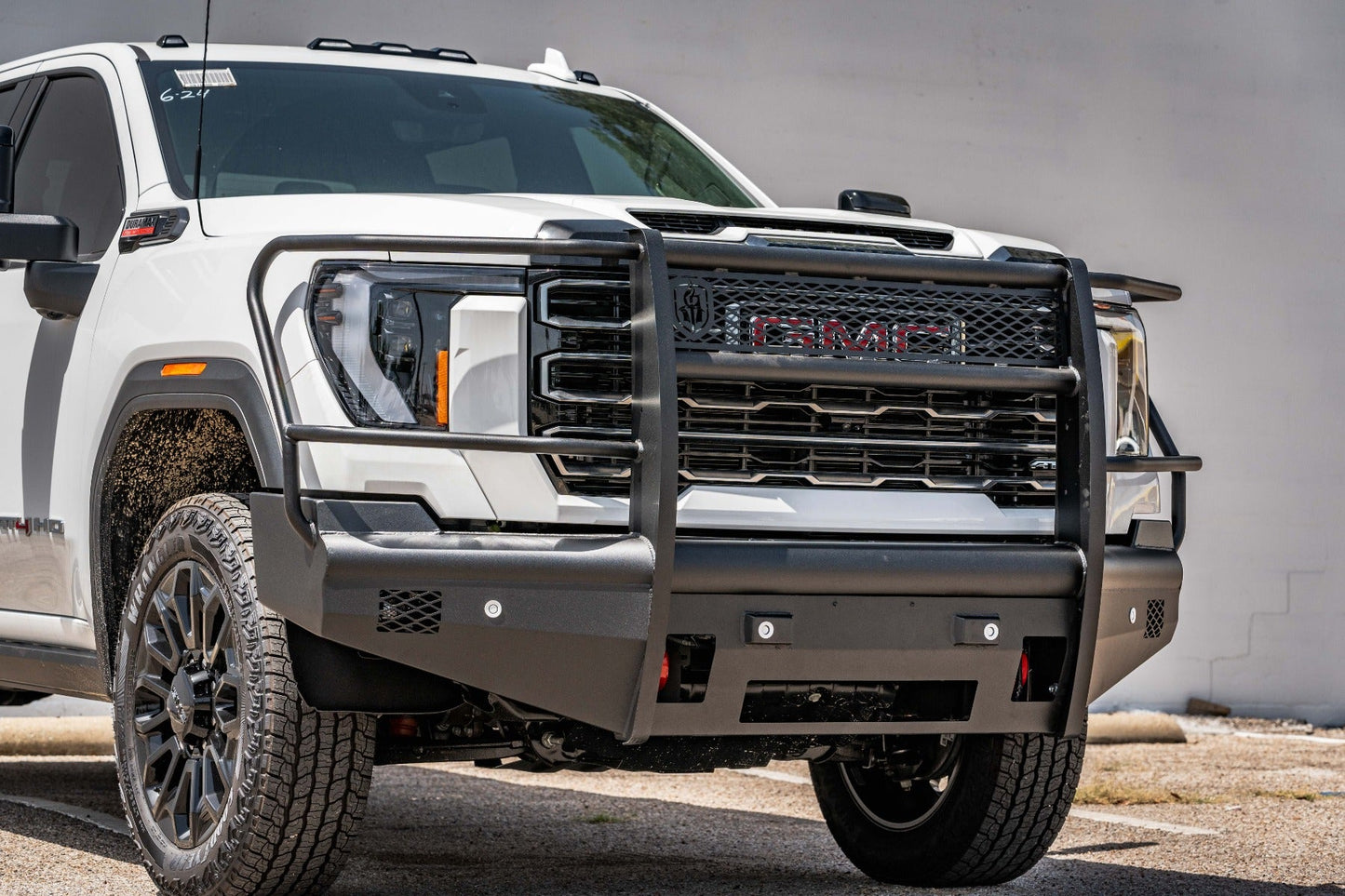 Vaquero Front Non-Winch Bumper Full Guard - Texture Black 2024-2025 GMC 2500 3500