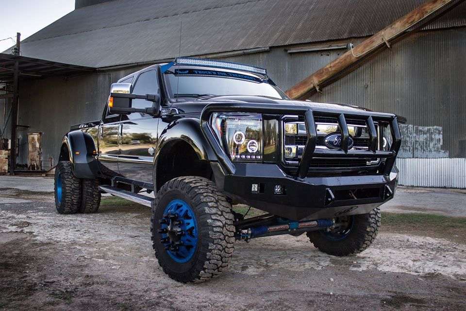 Stealth Front Non-Winch Bumper Titan II Guard - Texture Black 2011-2016 Ford F-250 F-350