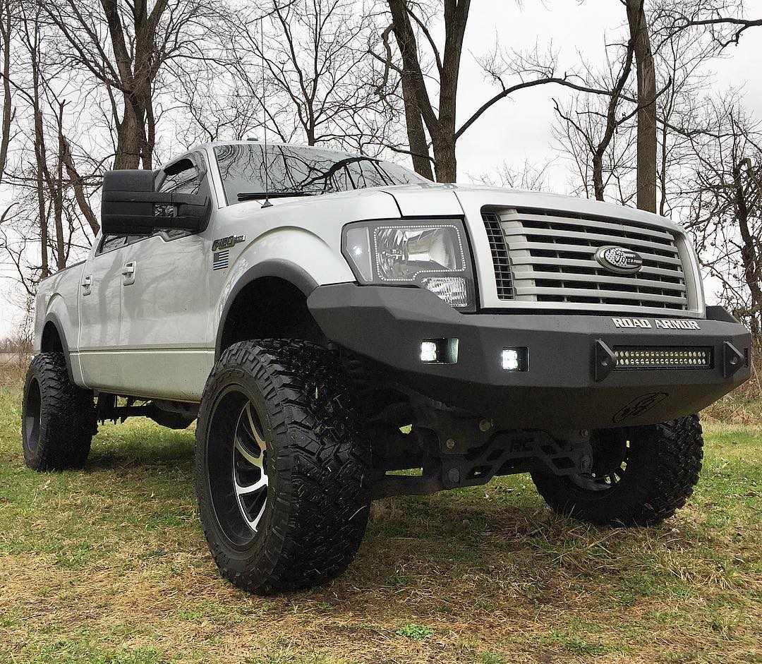 Stealth Front Non-Winch Bumper - Texture Black 2009-2014 Ford F-150
