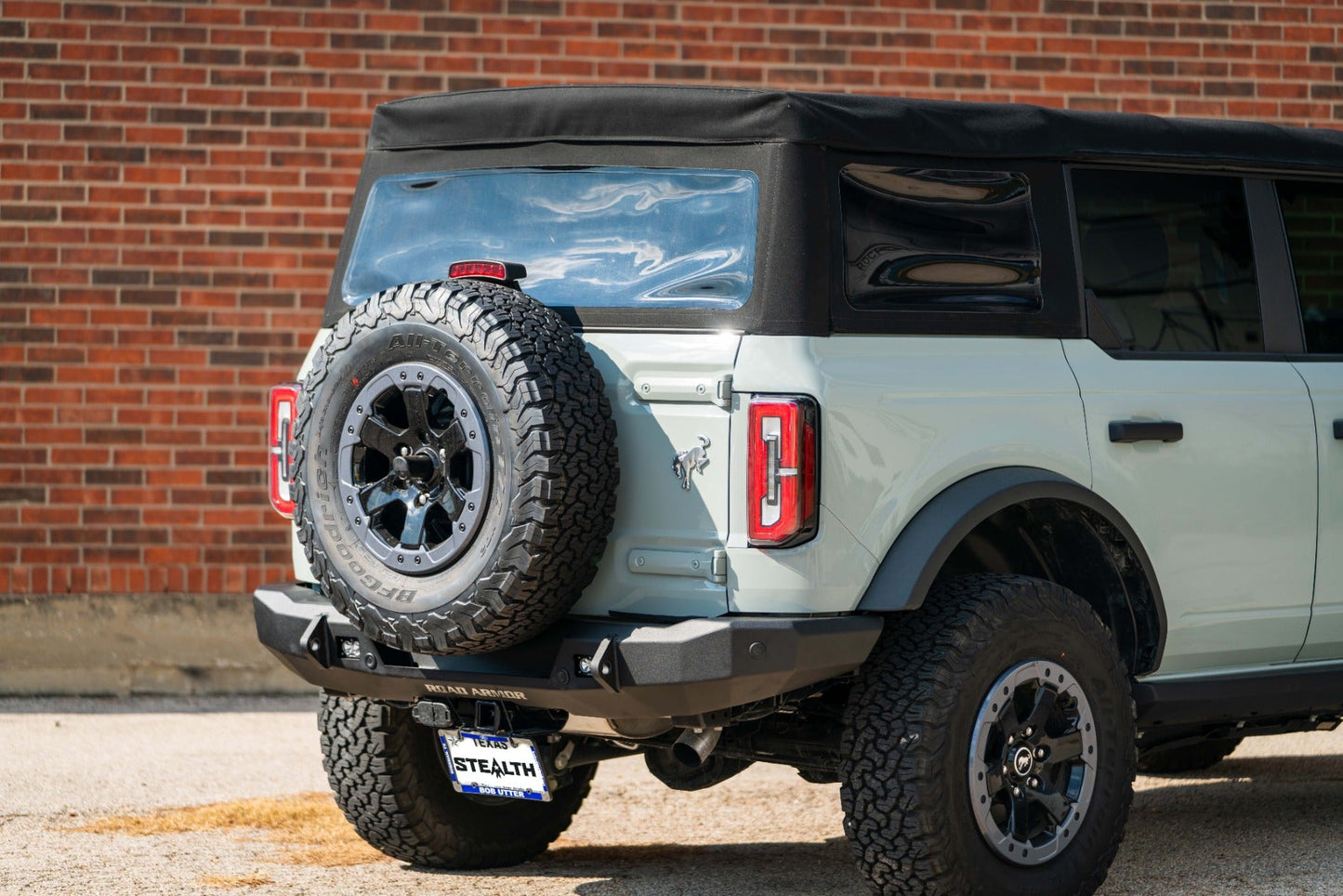 Stealth Rear Non-Winch Bumper - Texture Black 2021-2023 Ford Bronco