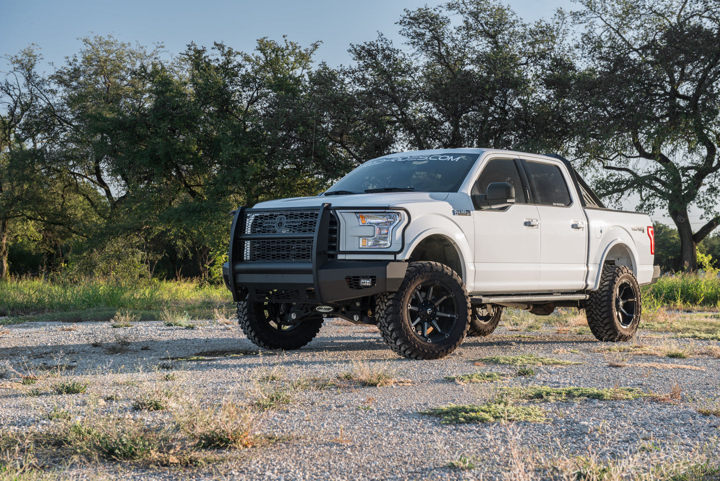 Vaquero Front Non-Winch Bumper Full Guard - Texture Black 2015-2017 Ford F-150
