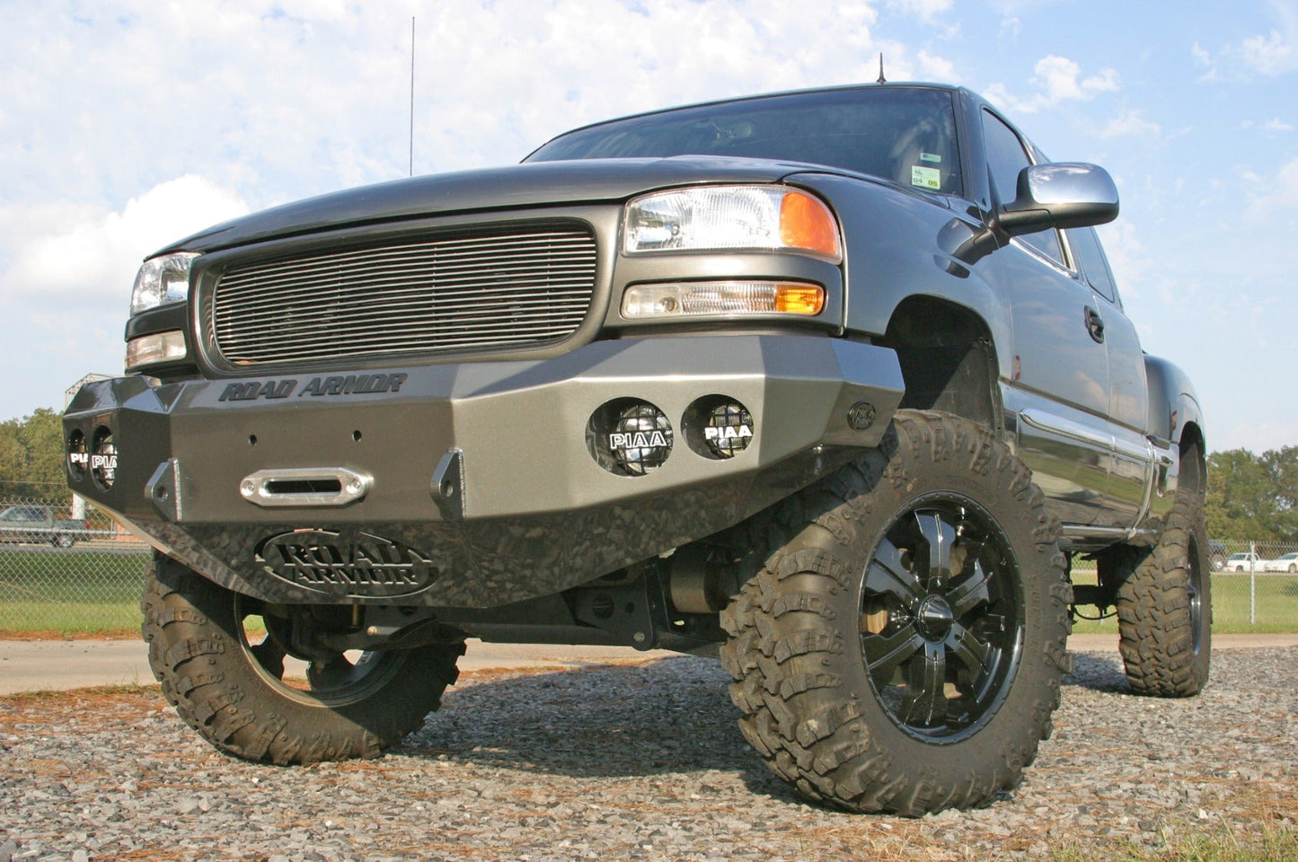 Stealth Front Winch Bumper - Texture Black WARN M12000, Smittybilt XRC 2000-2007 GMC 2500 3500
